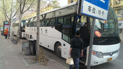 孤柏渡戶外親子感統(tǒng)訓(xùn)練實(shí)踐（春游）活動(dòng)