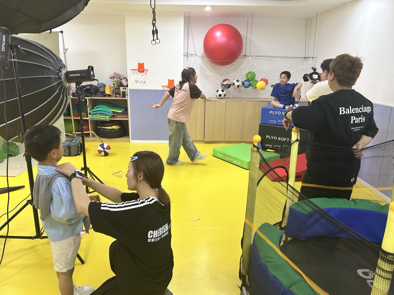 1744977406130201.jpg 112.jpg